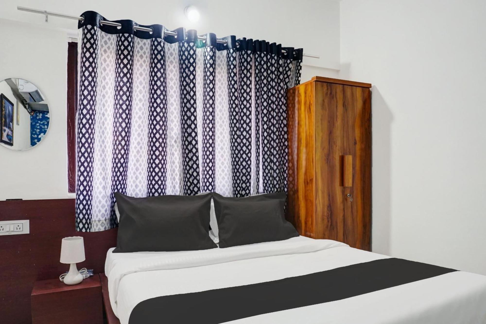 Hotel O Nisarg Villa Πούνε Εξωτερικό φωτογραφία